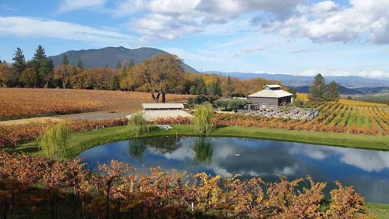 Boatique Winery - Image 2
