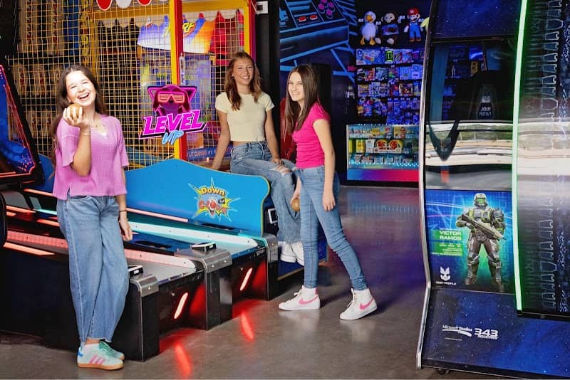kpc LEVEL UP ARCADE - Image 2