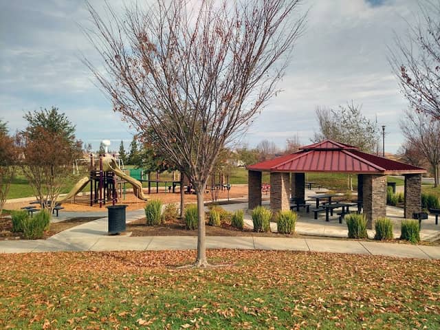Tuscany Park - Image 2