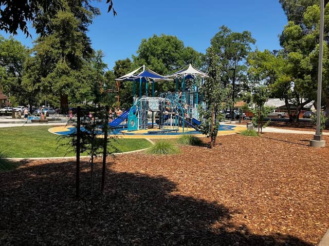 Chapman Park - Image 1