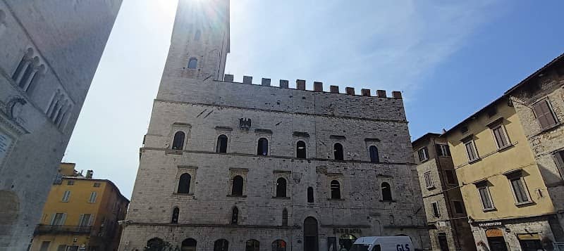 Area dell'antica Porta Santa Maria ora Porta TODI - Image 3