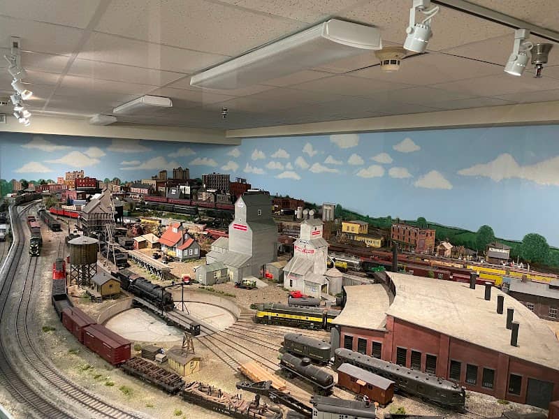 Cedar Falls Historical Society - Image 1