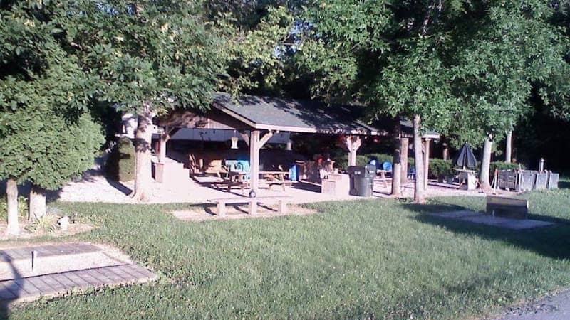 Hones Pointe Campground and park - Image 1