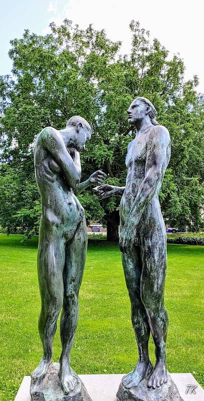 Sculpture Man and Woman - Image 1