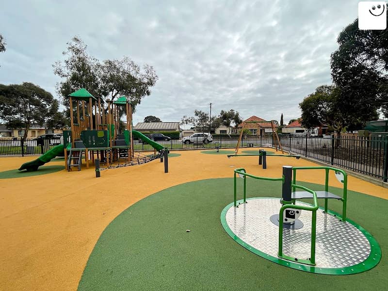 Emerald Park Reserve - Image 2