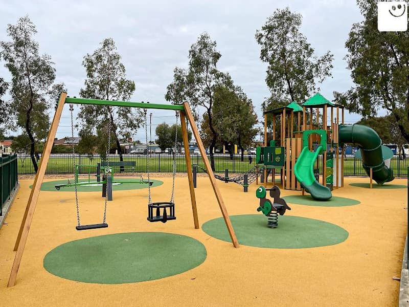 Emerald Park Reserve - Image 1