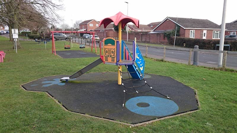 Lower Way Recreation Ground - Image 1