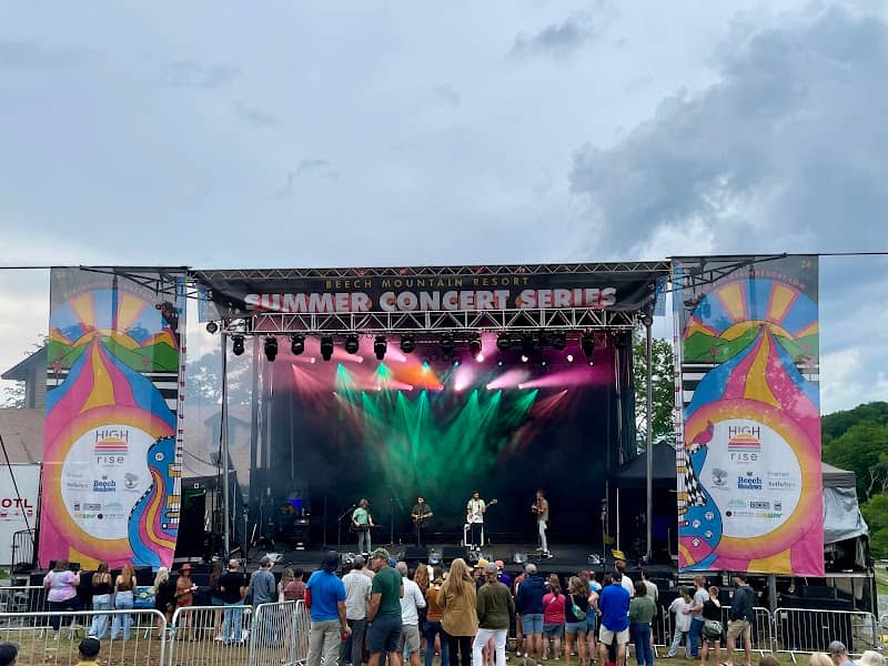 Beech Summer Concert Stage - Image 2
