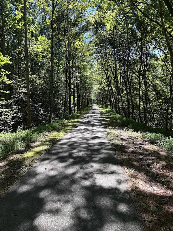 Trailside Parking - Image 1