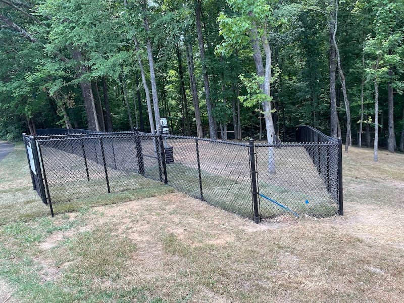 Waverly Dog Parks - Image 1