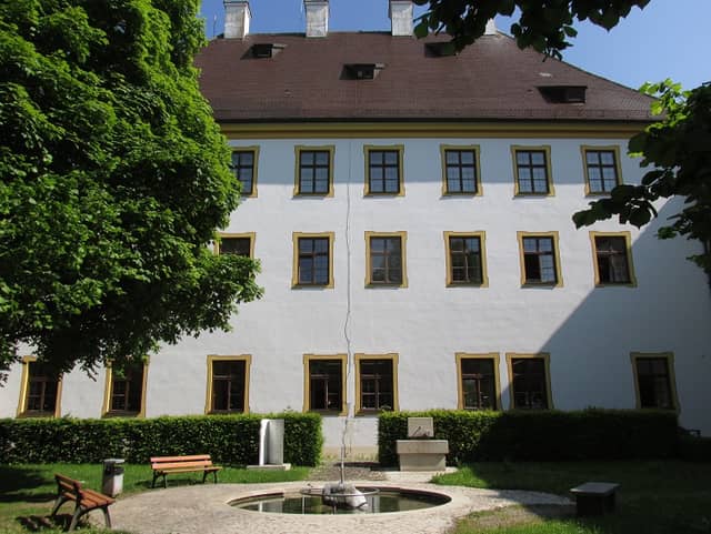 Schlosspark Türkheim - Image 1