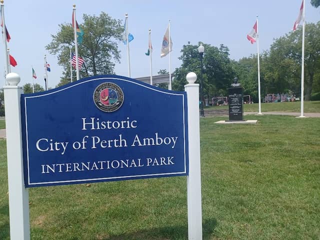 International Park - Image 2