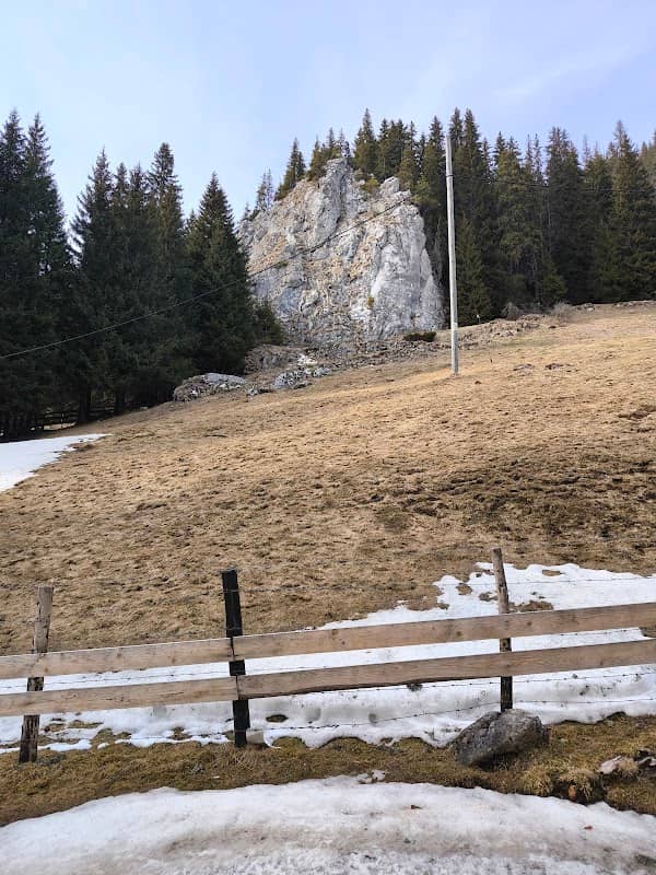 Hiking wall of the Snake - Image 1