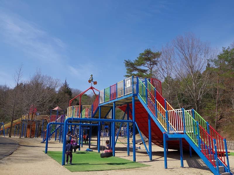 Nishikiori Park - Image 1