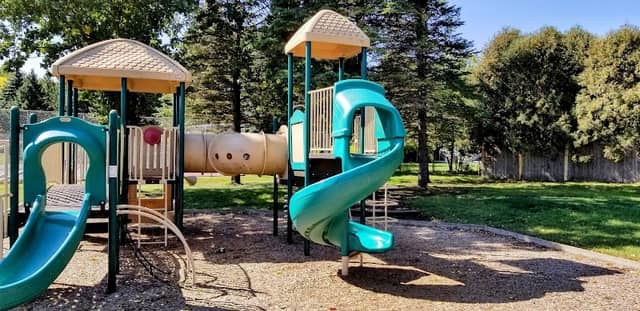 Wyndham Knoll Park - Image 2