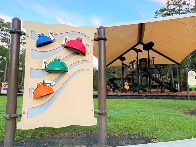 Main Street Park - Image 1
