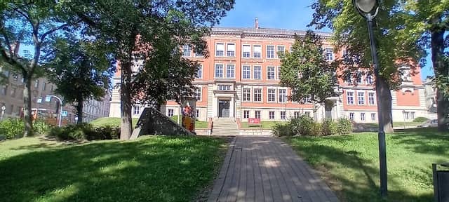 Friedrich-Engels-Platz - Image 1