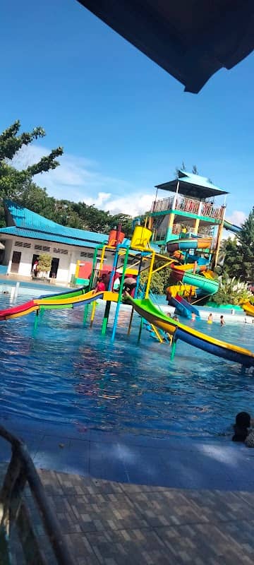 Kaisar water boom - Image 1