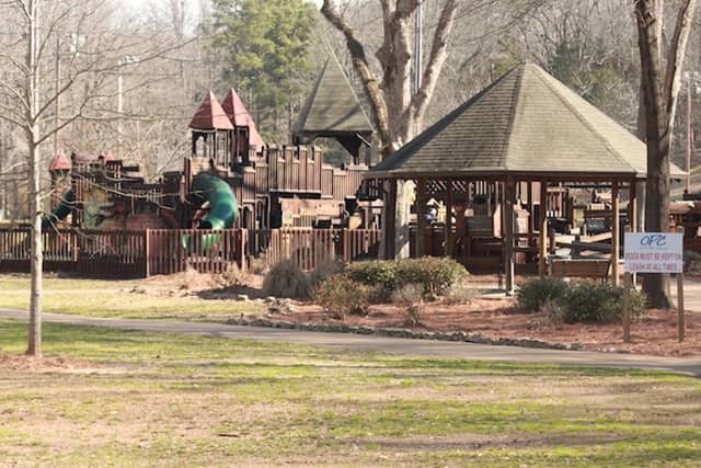 Oxford Park Commission - Image 3