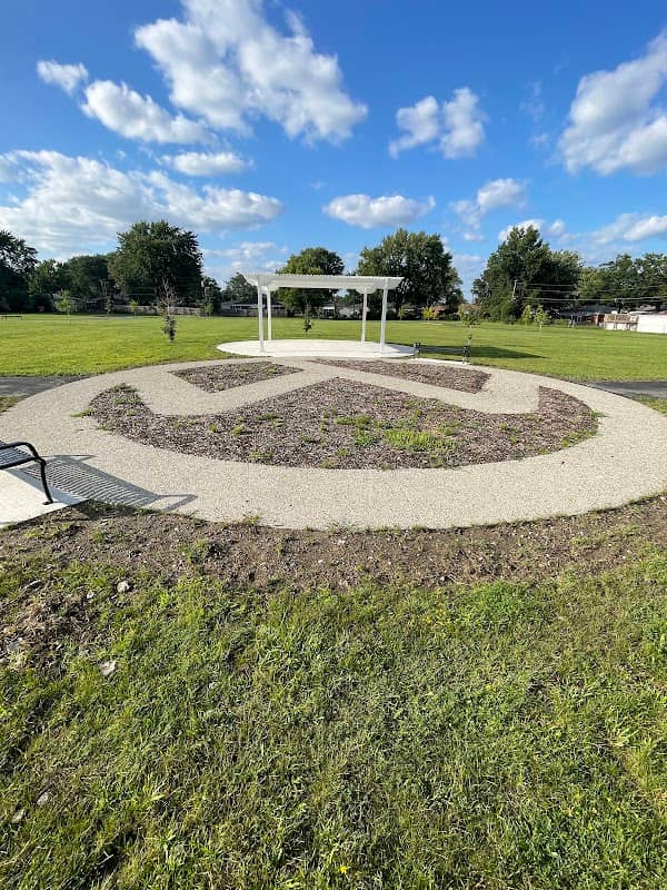 Ridgewood Park - Image 1