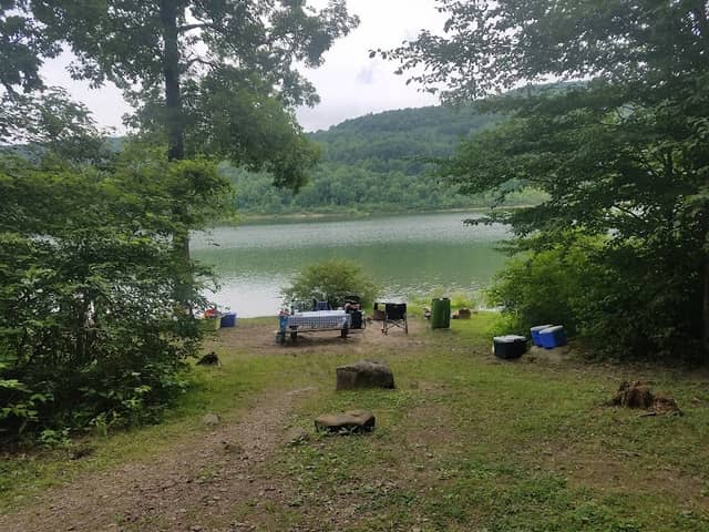 Willow Bay Recreation Area - Image 1