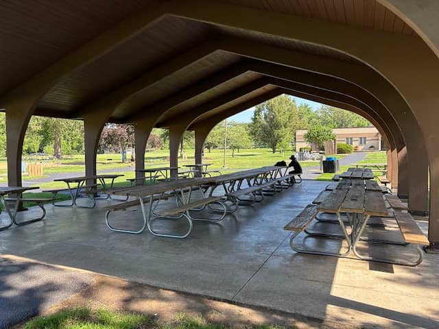 Wallace Park - Image 1