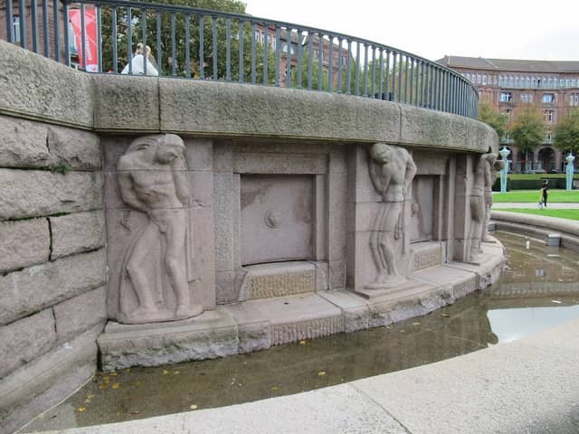 Atlanten brunnen - Image 2