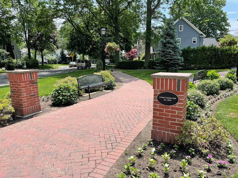 Colonial Gardens Park - Image 2