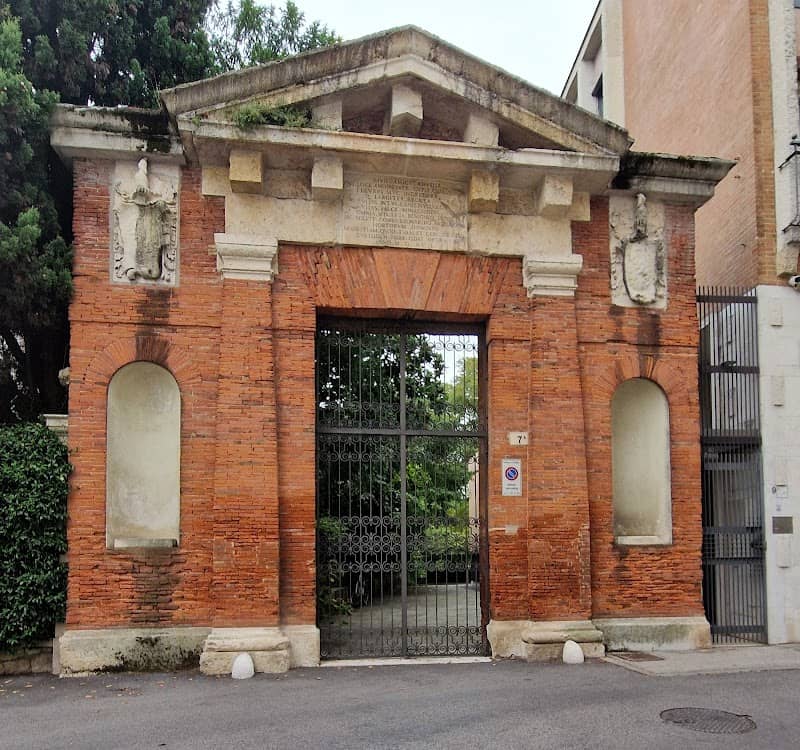 Ingresso Palazzo Valmarana Braga - Image 1