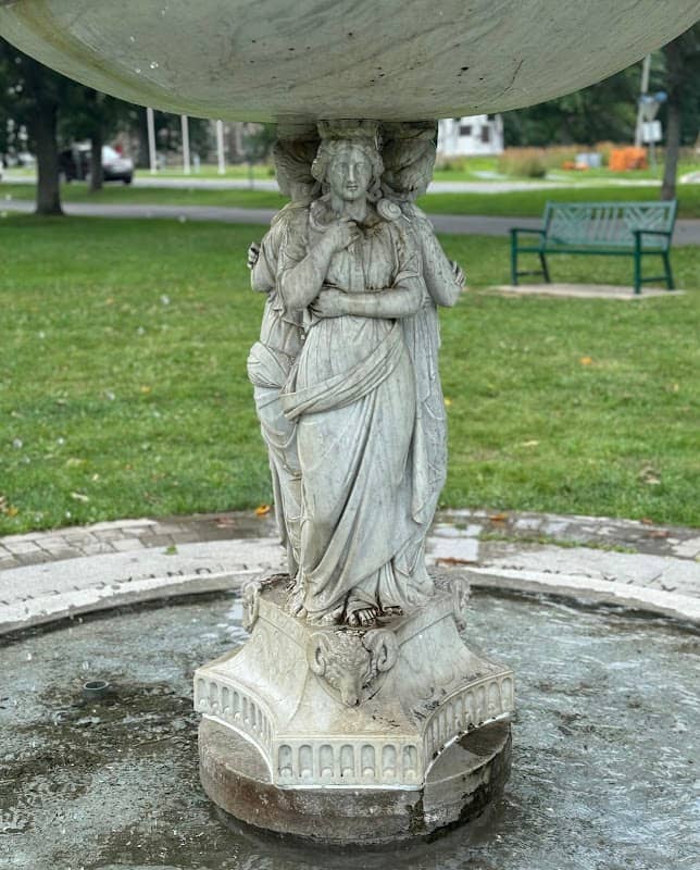 Sir James Dunn Memorial Fountain - Image 1