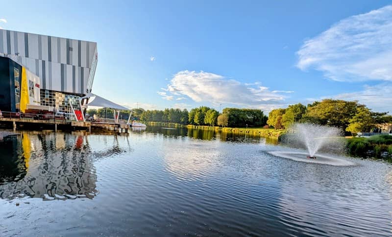Rio Washingtonian Lake Outdoor Theater - Image 3