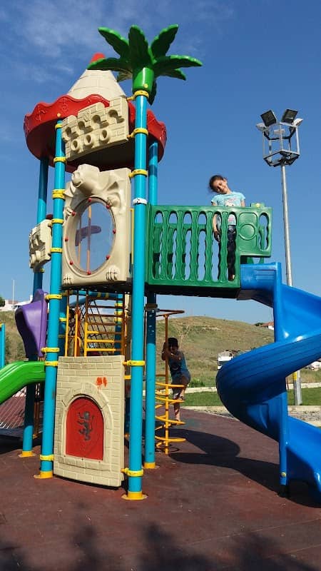 Devrim Parkı - Image 1