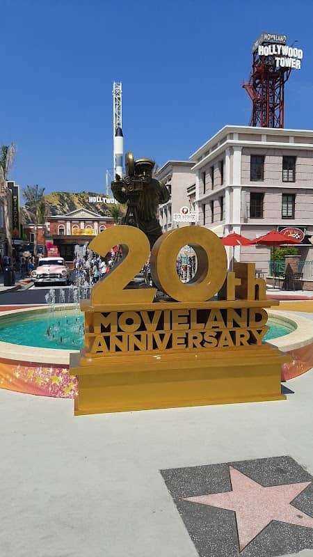Fontana Main Street Movieland - Image 1