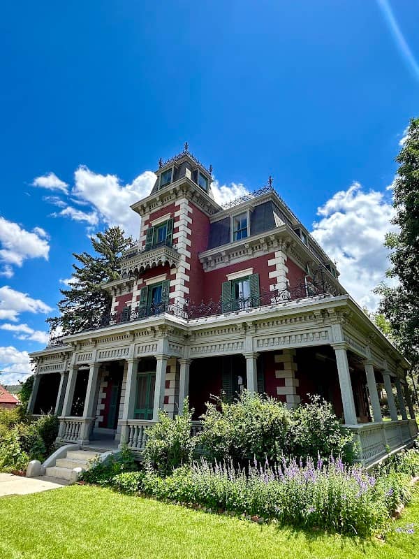 Bloom Mansion - Image 1