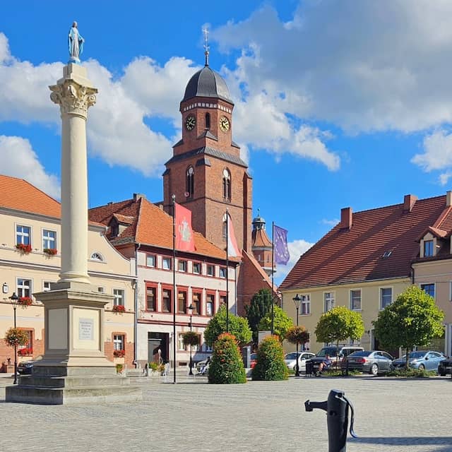 Rynek miasta Żmigród - Image 1
