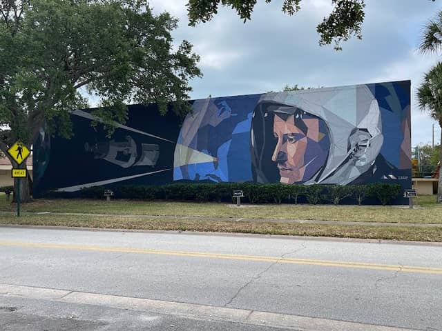 Cape Canaveral City Hall Space Shuttle Sculpture - Image 2