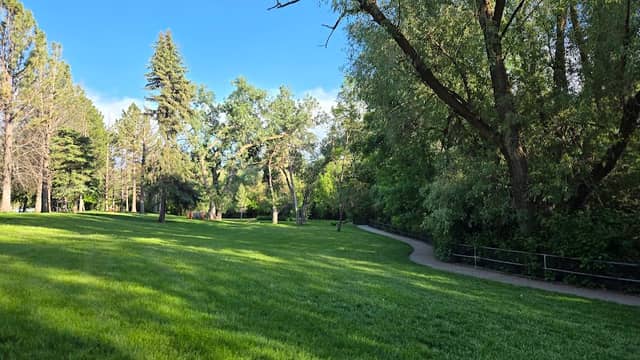 Layton park - Image 3