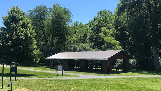 Ratcliff Park - Image 1