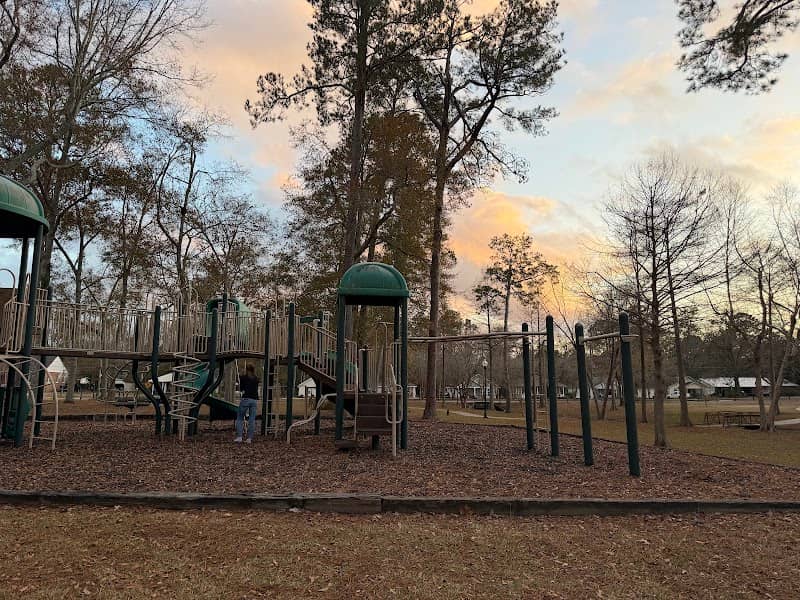 Robinson Park - Image 1