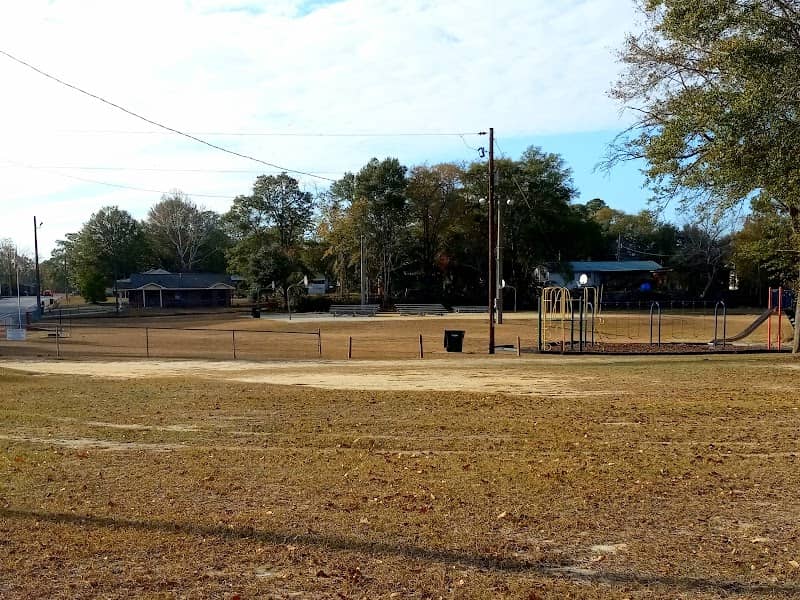 Bacon Ford Park - Image 1