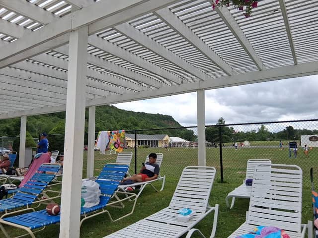 Mountain Mist Day Camp - Image 1