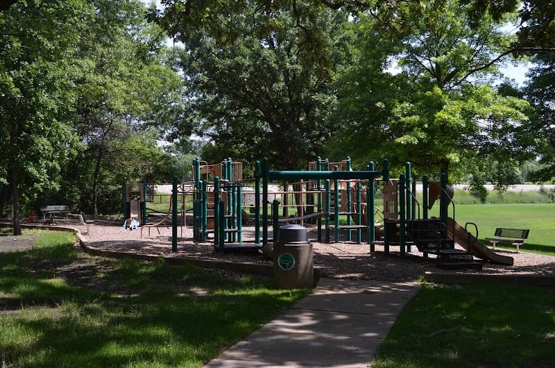 Brown Park - Image 2