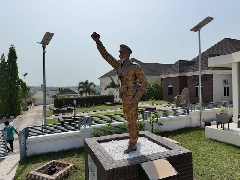 Oluwarotimi Akeredolu Memorial Park - Image 2