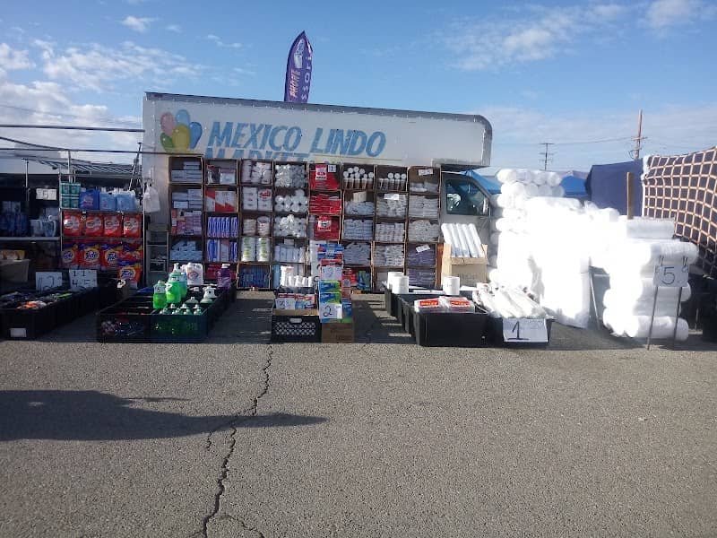 Swap Meet of Victorville - Image 2