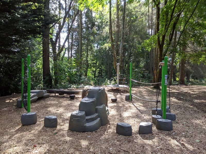 Northcrest Park - Image 2