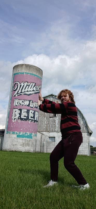 Leaning tower of miller - Image 1