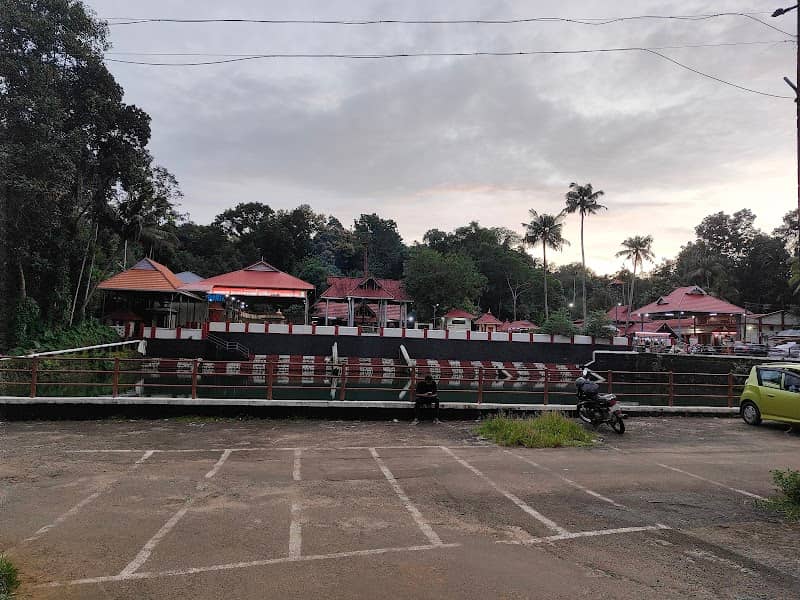 Temple Parking - Image 1