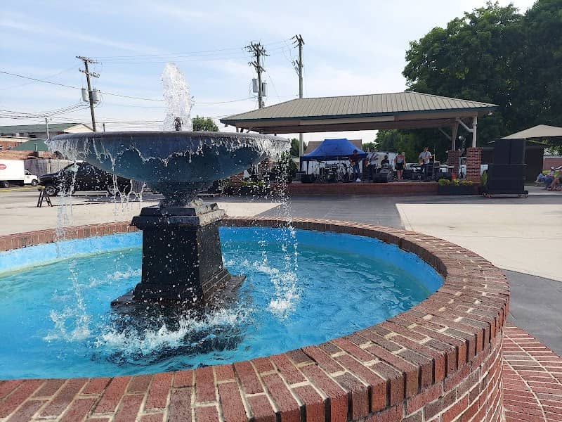 Centennial Park - Image 1
