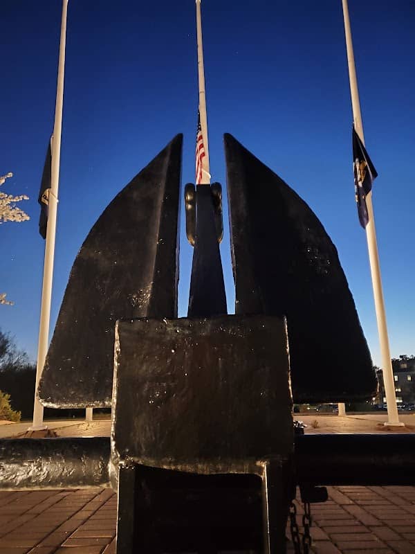 Navy Memorial Plaza - Image 2