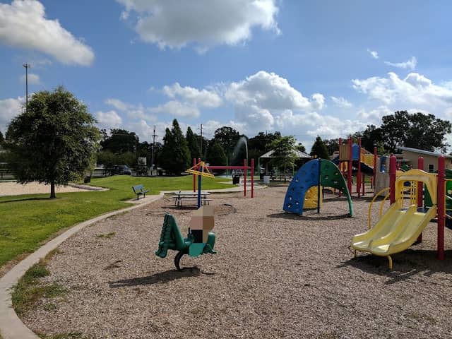 Oak Grove Community Center & Playground - Image 1